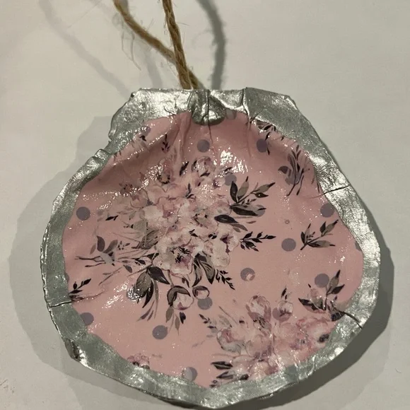 Handcrafted Shell Ornament Pink Floral Silver Metallic Decoupage - Picture 2 of 3